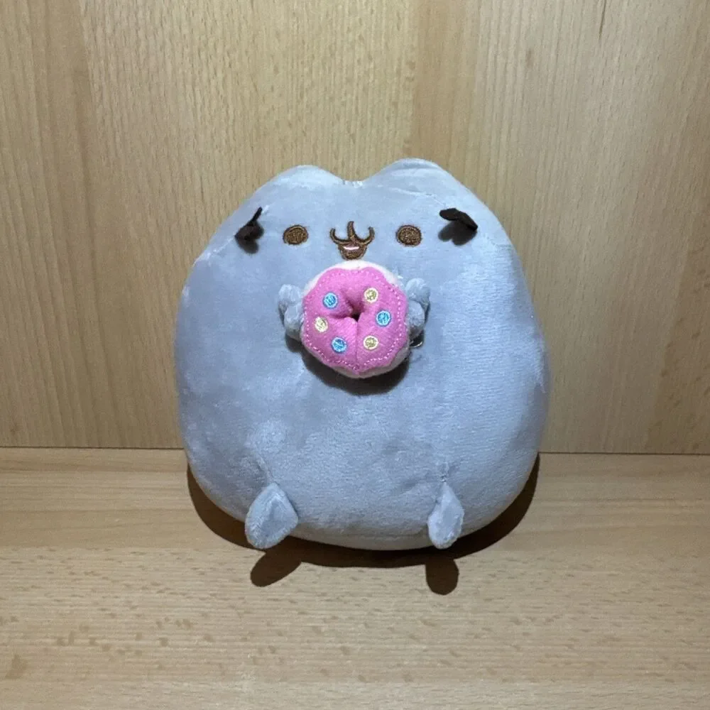 Gund Pusheen Cat With Donut Plush Stuffed Animal Grey Smiling Kitty 8 Inch